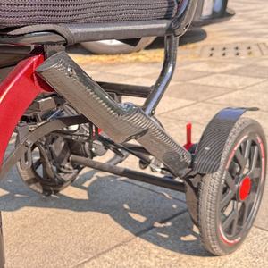 รถเข็นคนพิการกึ่งคาร์บอนความทนทานสูง โครงสร้างไฮบริดจากอะลูมิเนียมอัลลอยด์และคาร์บอนไฟเบอร์ - Product Image 4