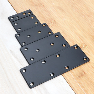 Équerres d'angle en fer noir Amada, acier laminé à froid, connecteurs en L à 90 degrés pour armoires et placards - Product Image 1