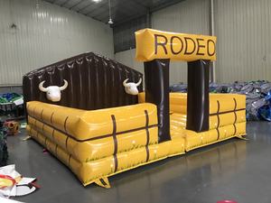 Equipo de entretenimiento personalizado de alta calidad, máquina taurina inflable para montar con Toro Rodeo y colchón inflable - Product Image 3
