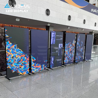 Afficheur numérique LED mobile pour intérieur, prêt à être expédié, pour la publicité commerciale, afficheur numérique LED pour les salons professionnels et les expositions