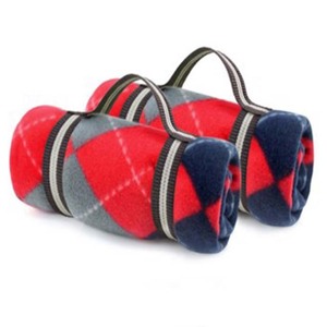 100% Polyester Print Polar Fleece Washable Roll-up Lightweight Portable Travel <strong>Blanket</strong> 150x120cm <strong>Red</strong> for Camping <strong>Throw</strong> <strong>Blanket</strong> - Product Image 1
