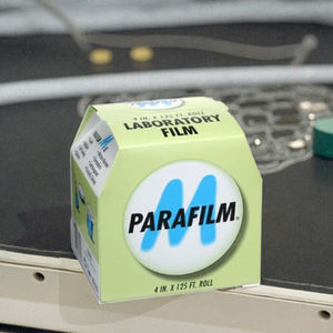 พาราฟิล์ม เอ็ม ฟิล์มปิดผนึกสำหรับห้องปฏิบัติการ PM-996 พาราฟิล์มแบบม้วน เทปสำหรับการต่อกิ่ง พาราฟิล์ม ขนาด 4 นิ้ว*125 ฟุต - Product Image 5