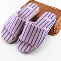 Chaussures d'hiver unisexes modernes pour couple, en tissu éponge écologique et moelleux, imperméables, type botte de cheville silencieuse pour la maison