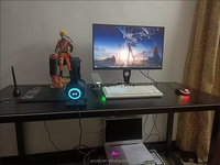 Ensemble de table et de chaise de jeu double grand format et élégant pour un usage domestique ou en location avec un design élégant pour les bureaux d'ordinateur