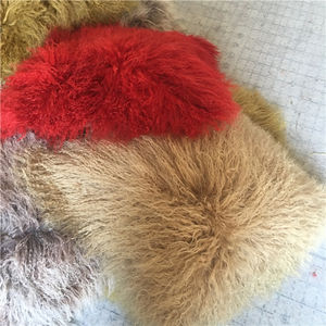 Housse de coussin en fourrure d'agneau bouclée naturelle pour canapé-lit - Product Image 3