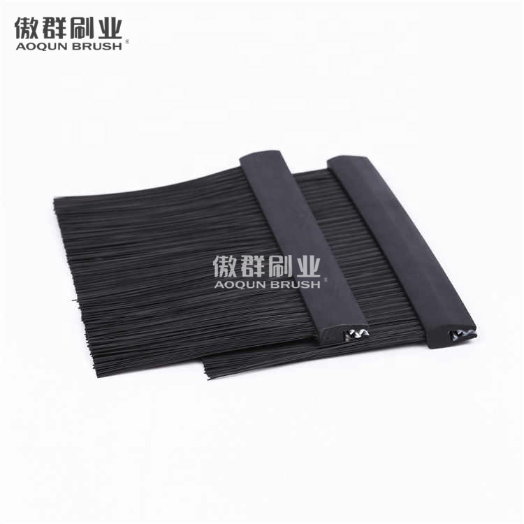 Щетка для управления серверным кабелем, щетка для входа в стойку