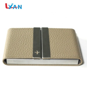 Thiết kế đẹp tùy chỉnh PU da cá nhân chủ thẻ tín dụng với màu sắc tùy chỉnh logo thời trang cứng ID Hộp quà tặng bao bì - Product Image 5