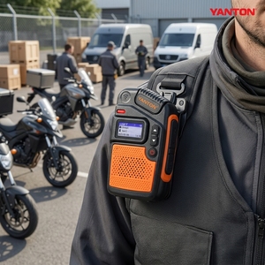 Radio Portatile POC Walkie Talkie 4G con Raggio di Comunicazione Globale - Product Image 1