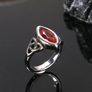 Nuovo Anello da Uomo in Acciaio Inossidabile Stile Punk con Nodo Celtico e Gemme Naturali, Elegante Anello in Acciaio Inossidabile di Alta Qualità - Product Image 4