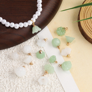 จี้แก้วเลียนแบบหยกสไตล์จีน ต่างหูขนาดเล็ก อุปกรณ์ทำเครื่องประดับ DIY สำหรับสร้อยคอ สร้อยข้อมือ และเครื่องประดับอื่นๆ - Product Image 1