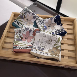 Nessun Minimo 100% Pure <span class=keywords><strong>Sciarpa</strong></span> <span class=keywords><strong>Di</strong></span> <span class=keywords><strong>Seta</strong></span> <span class=keywords><strong>di</strong></span> Hangzhou Disegni <span class=keywords><strong>di</strong></span> Stampa Digitale Stampa Personalizzata <span class=keywords><strong>Sciarpa</strong></span> <span class=keywords><strong>di</strong></span> <span class=keywords><strong>Seta</strong></span> - Product Image 3