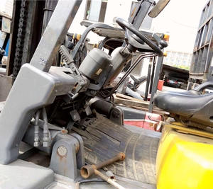 Chariot élévateur diesel d'occasion TCM FD100, vente chaude, durable, capacité de 9979,1 kg, certifié CE ISO, à vendre - Product Image 4