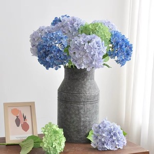 Hortensias Artificiales de Seda de Alta Calidad, Nuevo Diseño en Blanco y Verde, Decoración para Bodas, Hogar, Graduaciones y Pascua - Product Image 4