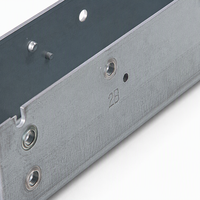 Pièces d'emboutissage métallique sur mesure directement de l'usine, support de rail en acier galvanisé en forme de U, composants d'assemblage de quincaillerie OEM