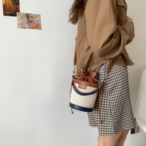 2024 Moda Couro Mulheres CrossBody Bucket Rope <span class=keywords><strong>Bag</strong></span> Elegante Senhoras Designer De Luxo Meninas Drawstring Bucket <span class=keywords><strong>Bag</strong></span> - Product Image 5