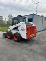 Chargeuse sur pneus Bobcat S16 d'occasion avec godet à vendre