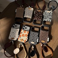 Casing HP iPhone 17 Pro Max dan iPhone 16, 15P, 14, 13 terlaris berbahan beludru Maillard motif bunga kecil.
