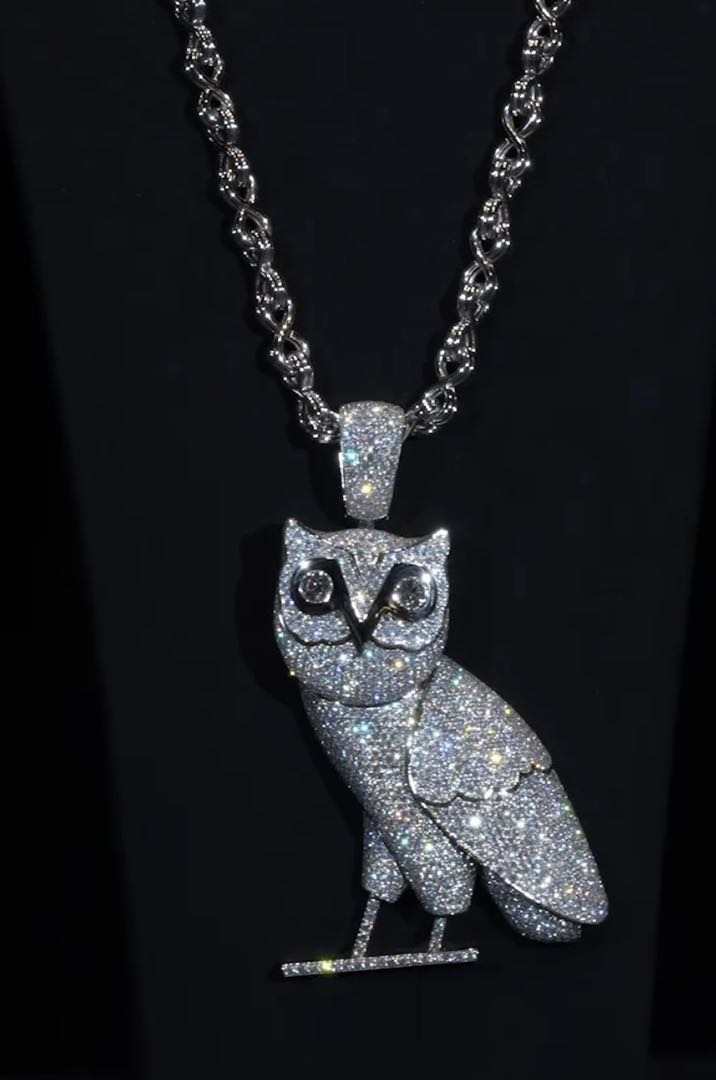 ovo pendant