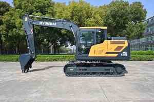 FREE SHIPPING Excavators Hyundai 135 Sale Bucket Excavator Earthmoving <b>Machine</b> hyundai 135 Bucket Excavator HX135 - Product Image 3