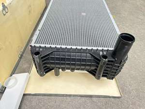 521 del radiatore del serbatoio dell'acqua-5201 5215201 per escavatore 330GC - Product Image 4