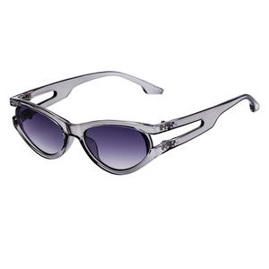 Lunettes de soleil ovales de style européen pour femmes, verres PC UV400, monture noire, protection solaire classe 2, vente en gros transfrontalière - Product Image 2