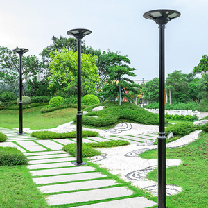 Lampadaire solaire LED de jardin avec détecteur de mouvement, lumière blanc chaud doux 2700K, IP66, corps en laiton, design à double tête, utilisation extérieure, garantie 10 ans - Product Image 4