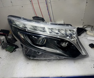 Faro LED Original Usado Genuino Izquierdo/Derecho A4478200061 A4479065800 A4479067700 A4479066000 para <span class=keywords><strong>Mercedes</strong></span> <span class=keywords><strong>Benz</strong></span> V260 - Product Image 2