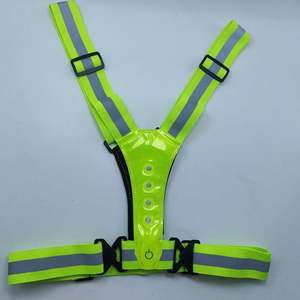 Chaleco Reflectante LED Ajustable con Bolsa para Correr de Noche, Ciclismo, Chaleco USB Reflectante para Correr al Aire Libre - Product Image 3