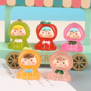 Figurines de fruits en résine rouge vif, mini ornements, accessoires de bijoux DIY, couleur aléatoire, design 3D pour la décoration artisanale - Product Image 1