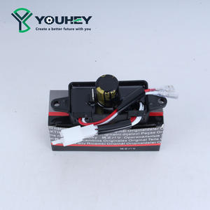 Regulador Automático de Voltaje (AVR) para Generador de Gasolina de 3kW 5kW, Monofásico/Trifásico, con Placa de 250V 220UF - Product Image 1