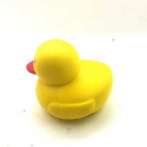 Venta al por Mayor de Juguetes Antiestrés de Espuma PU con Forma de Pato Amarillo, de Subida Lenta y Aromatizados - Product Image 6