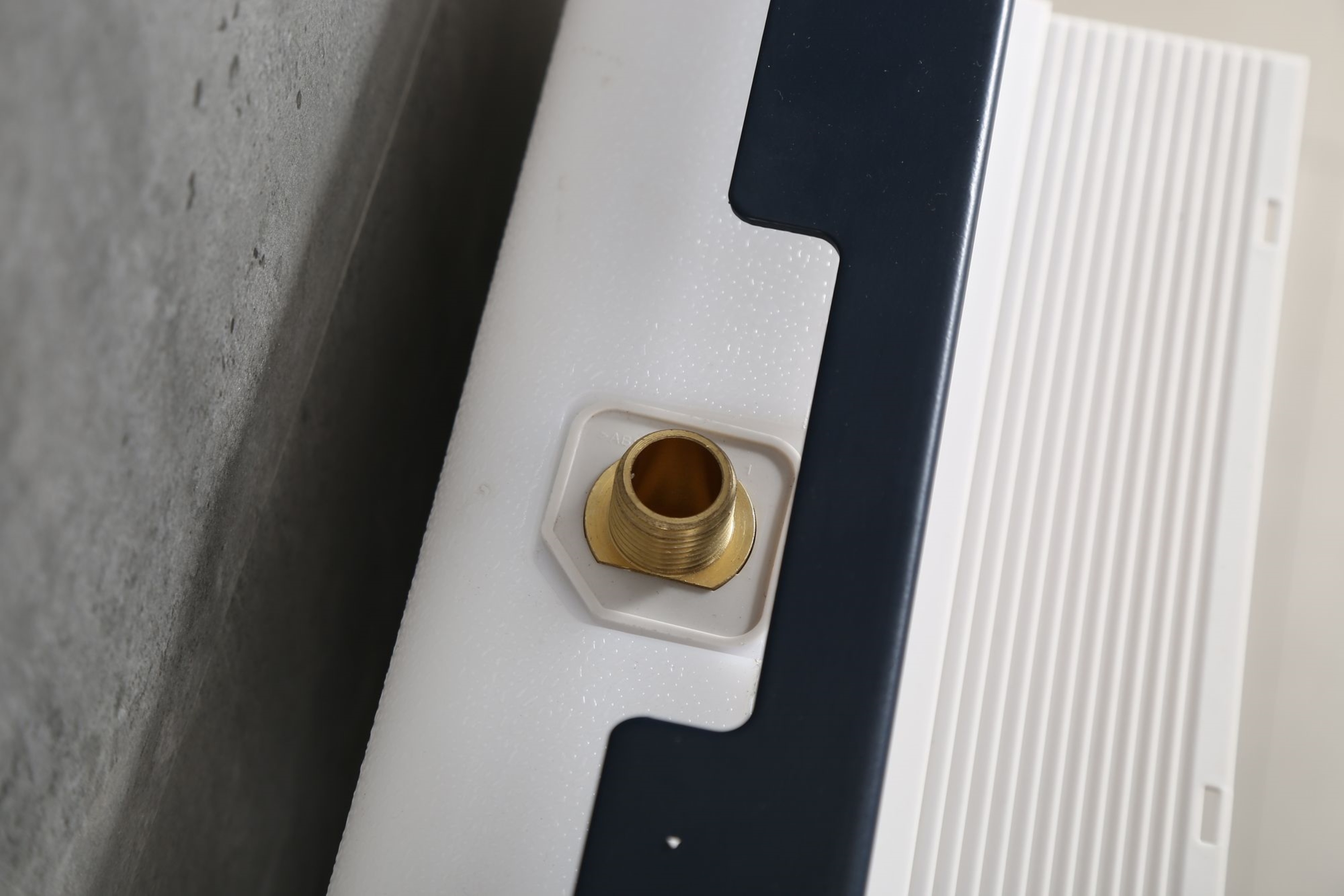 Bathroom Suspended Toilet Hidden Water Tank Sanitary Ware Wall Hung Wc Toilets Concealed Cistern Set In Wall · image 5