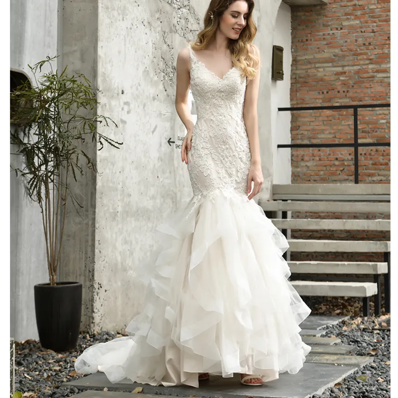 Promotional products practical hardwearing elegant white wedding dress bridal gowns