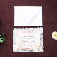Invitation de mariage personnalisée en dentelle d'herbe de la pampa avec enveloppe à bordure dentelée pour douche nuptiale, banquet de mariage rustique et événement privé