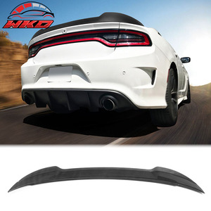 Alerón Trasero Estilo V3 con Acabado de Fibra de Carbono para Dodge Charger 2015-2023 - Product Image 1