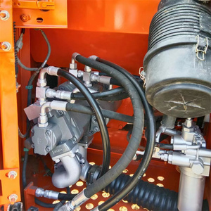 Mini-excavatrice sur chenilles hydraulique Hitachi ZX75 reconditionnée, 7,5 tonnes, avec garantie pour l'exportation - Product Image 3