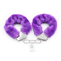 Menottes en acier inoxydable, menottes de cheville en métal, menottes en fourrure, jouets sexy pour jeux BDSM