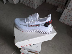 Scarpe da Corsa Unisex Bianche con Tomaia in Rete, Suola in Gomma, Intersuola in EVA, Confezione in Scatola, Modello 2058 - Product Image 3