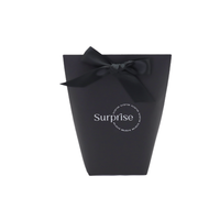 Sac de courses en papier noir avec poignée en ruban, personnalisable avec logo, pour la vente en gros, avec boîtes d'expédition pour l'emballage de cadeaux, d'artisanat et de bougies