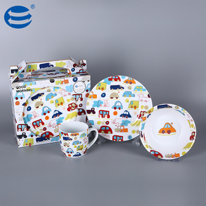 <span class=keywords><strong>Vente</strong></span> chaude Ensemble <span class=keywords><strong>de</strong></span> vaisselle en <span class=keywords><strong>porcelaine</strong></span> pour enfants au design mignon d'animaux <span class=keywords><strong>de</strong></span> dessin animé, sans danger pour le contact alimentaire, avec emballage en boîte <span class=keywords><strong>de</strong></span> couleur - Product Image 5