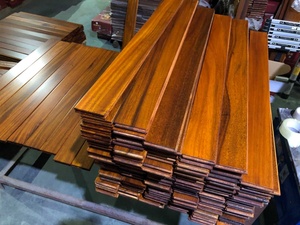 Pavimentazione in <span class=keywords><strong>Iroko</strong></span> Grado AB, Spessore 18mm, Laccatura UV, Superficie Liscia, Ecologica, <span class=keywords><strong>Legno</strong></span> Naturale per Casa - Product Image 6