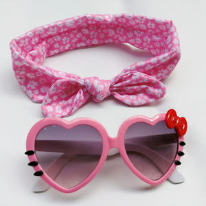 Gafas de Sol Infantiles con Forma de Corazón, Lindas Gafas de Sol para Bebés con Protección UV, Venta al Por Mayor - Product Image 2