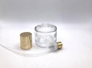 Botella de Spray de Niebla Fina ALCHEMY ART STUDIO, Vidrio Transparente, Pulverizador Dorado, Tapa de Plástico Duradera y Ecológica, Envase Cosmético para - Product Image 2