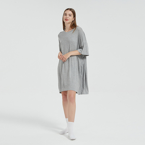 T-shirt per dormire personalizzata con Logo personalizzato per il raffreddamento estivo <span class=keywords><strong>in</strong></span> <span class=keywords><strong>pile</strong></span> di bambù camicia da notte <span class=keywords><strong>pigiama</strong></span> da <span class=keywords><strong>donna</strong></span> - Product Image 5