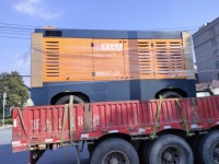 20bar 800 cfm Compresseur d'air minier HG800-20 Hongwuhuan pour perceuse Rig Compresseur d'air 20 bar
