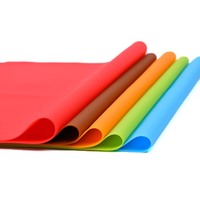 40cm * 60cm * 1mm Tapis de table en silicone créatif pour enfants avec motif de logo pour napperon en silicone de style occidental