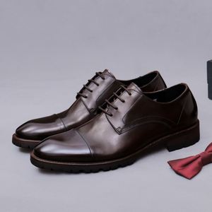Classic Men's Business Leather Shoes with Thick Soles and Elevated <b>Heels</b> Trendy <b>Red</b>-Soled Men's New Style Shoes - Product Image 3