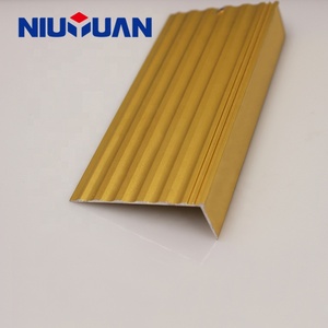 뉴위안 공장 맞춤형 양극 산화 알루미늄 계단 모서리 보호대 - Product Image 6