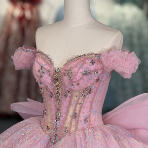 Vestido de Quinceañera Dy6890 Rosa con Cuentas y Encaje, Vestido de Gala con Escote Corazón Jancember - Product Image 3