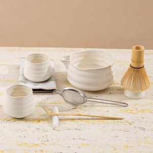 Ensemble de matcha en céramique de Chaozhou, 5 pièces avec filtre, accessoires de cérémonie du thé en poterie, personnalisable - Product Image 5